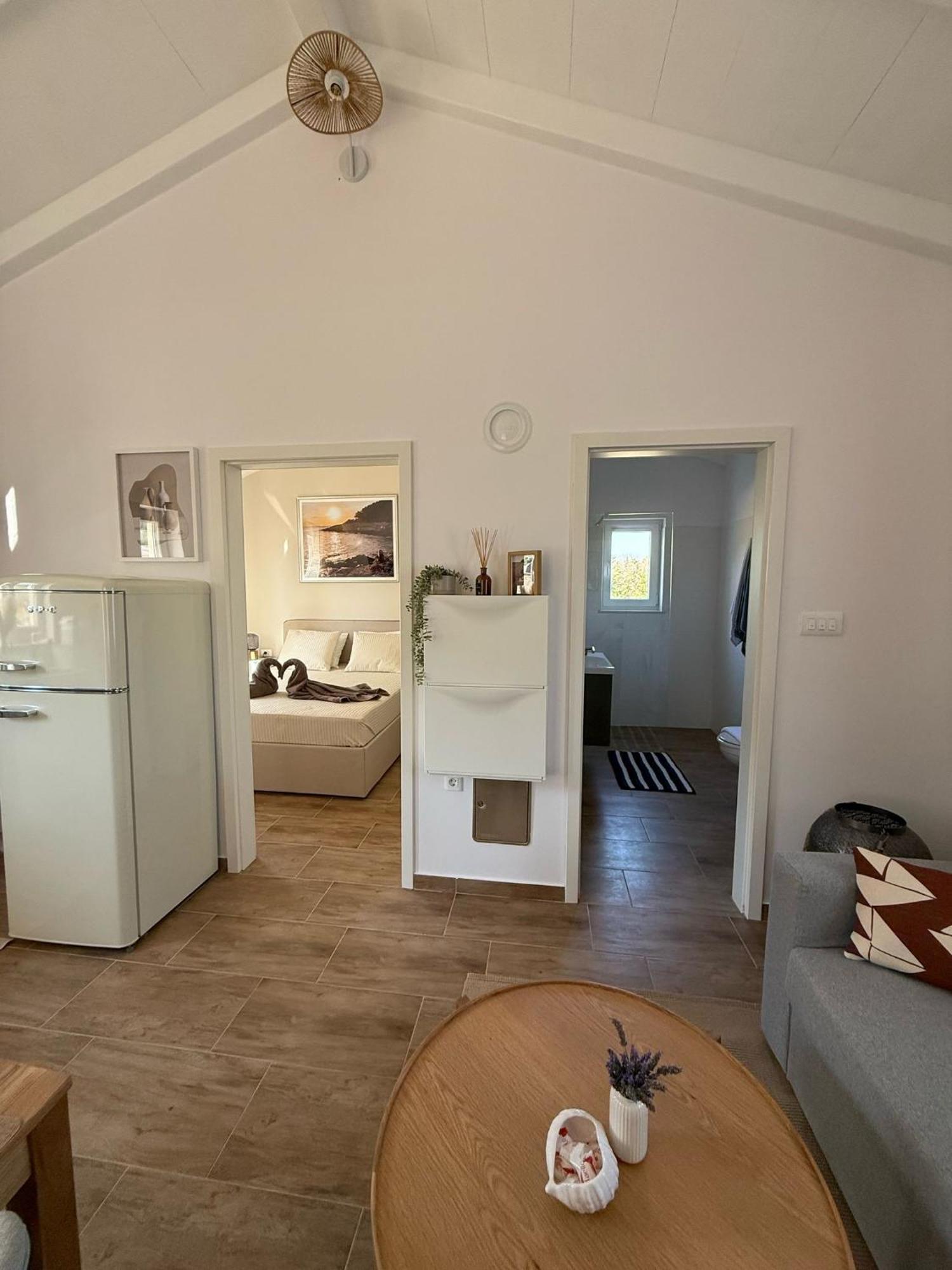 Guest House Lena, Nerezine, Mali Losinj Экстерьер фото